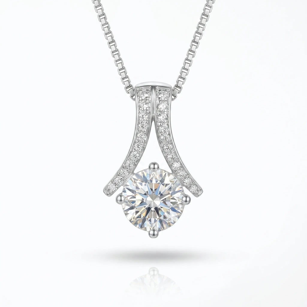Diamond Voûte Solitaire Pendant