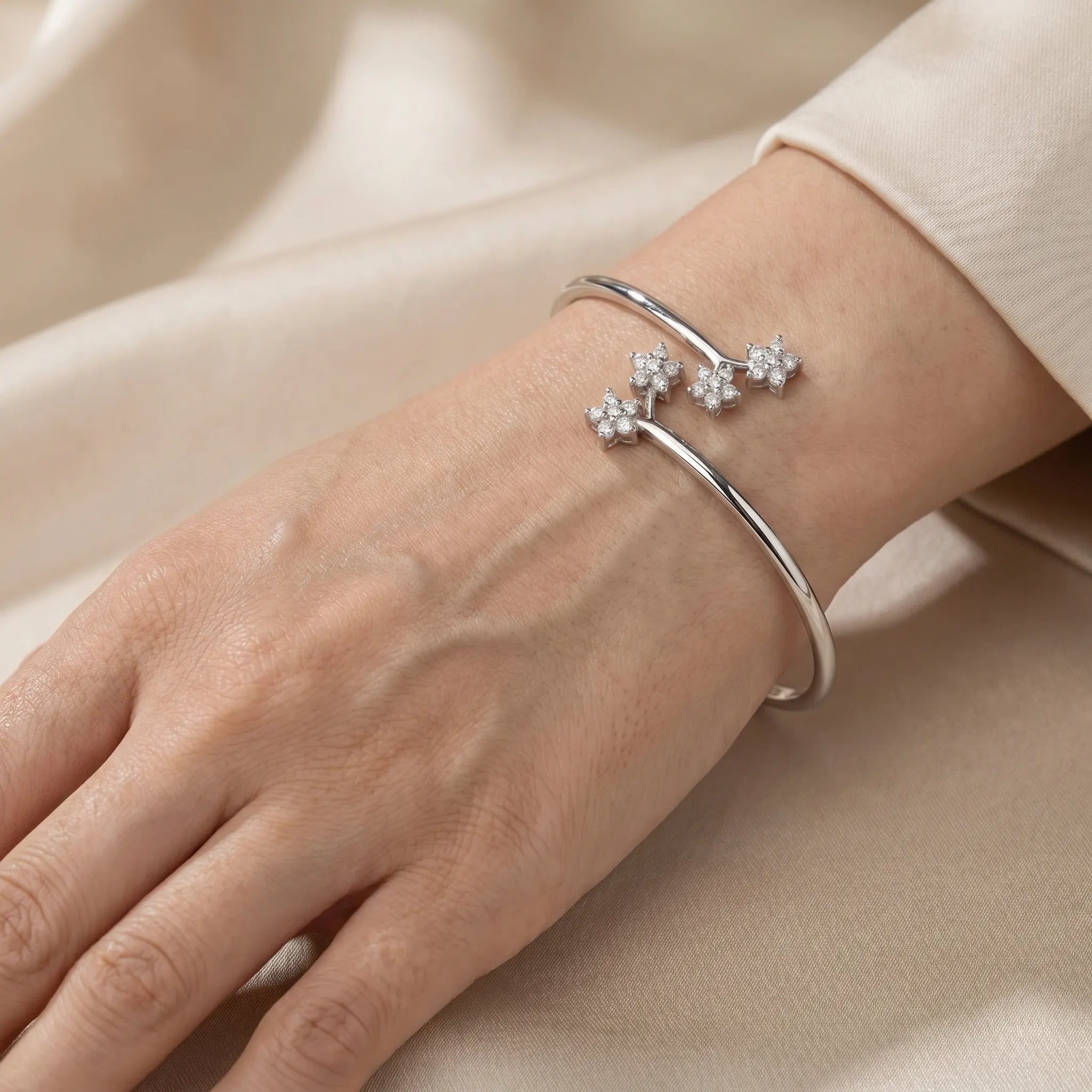 Floral Star Open Bangle Bracelet in 925 Sterling Silver & Lab Grown Diamonds