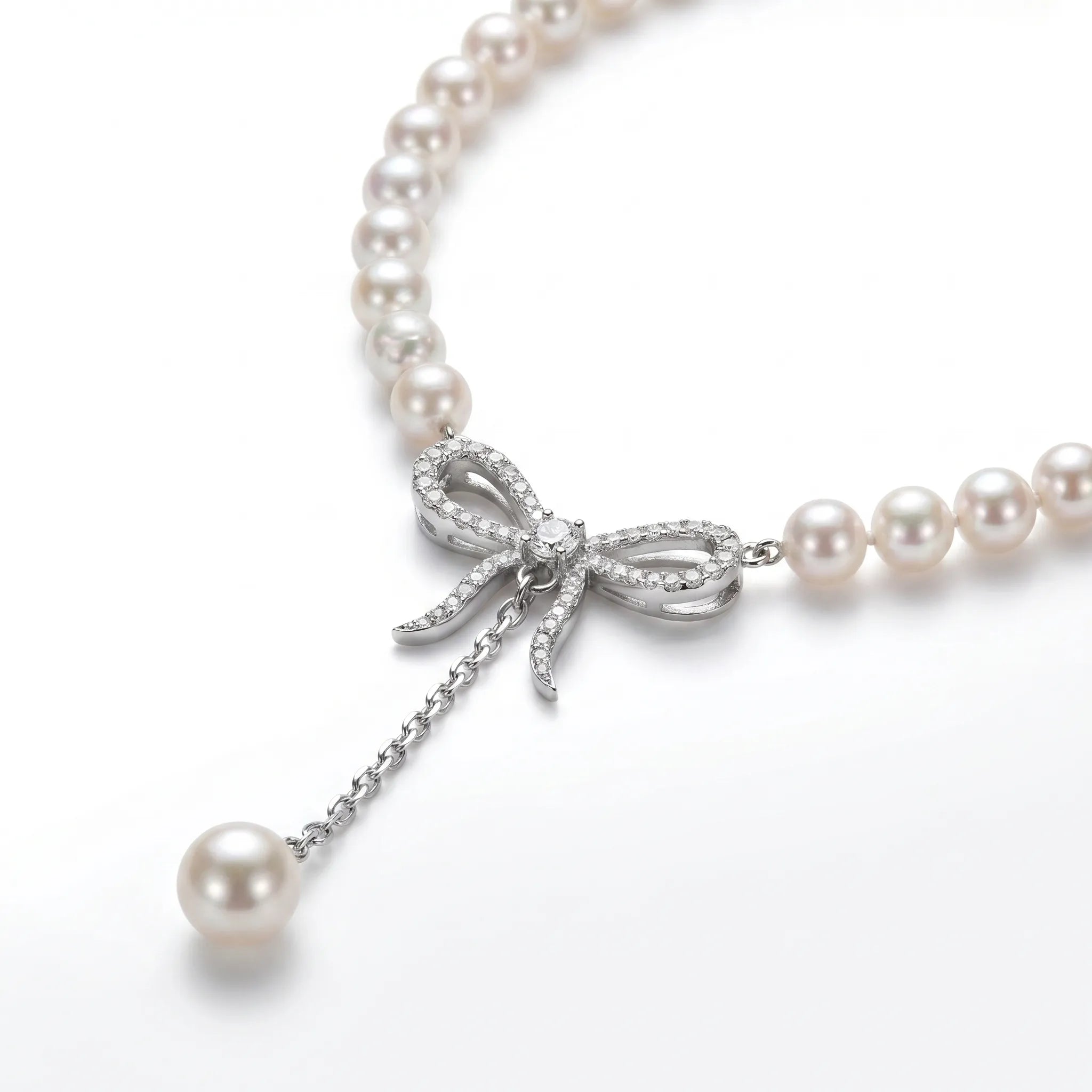 Coquette Diamond Bow Pearl Lariat