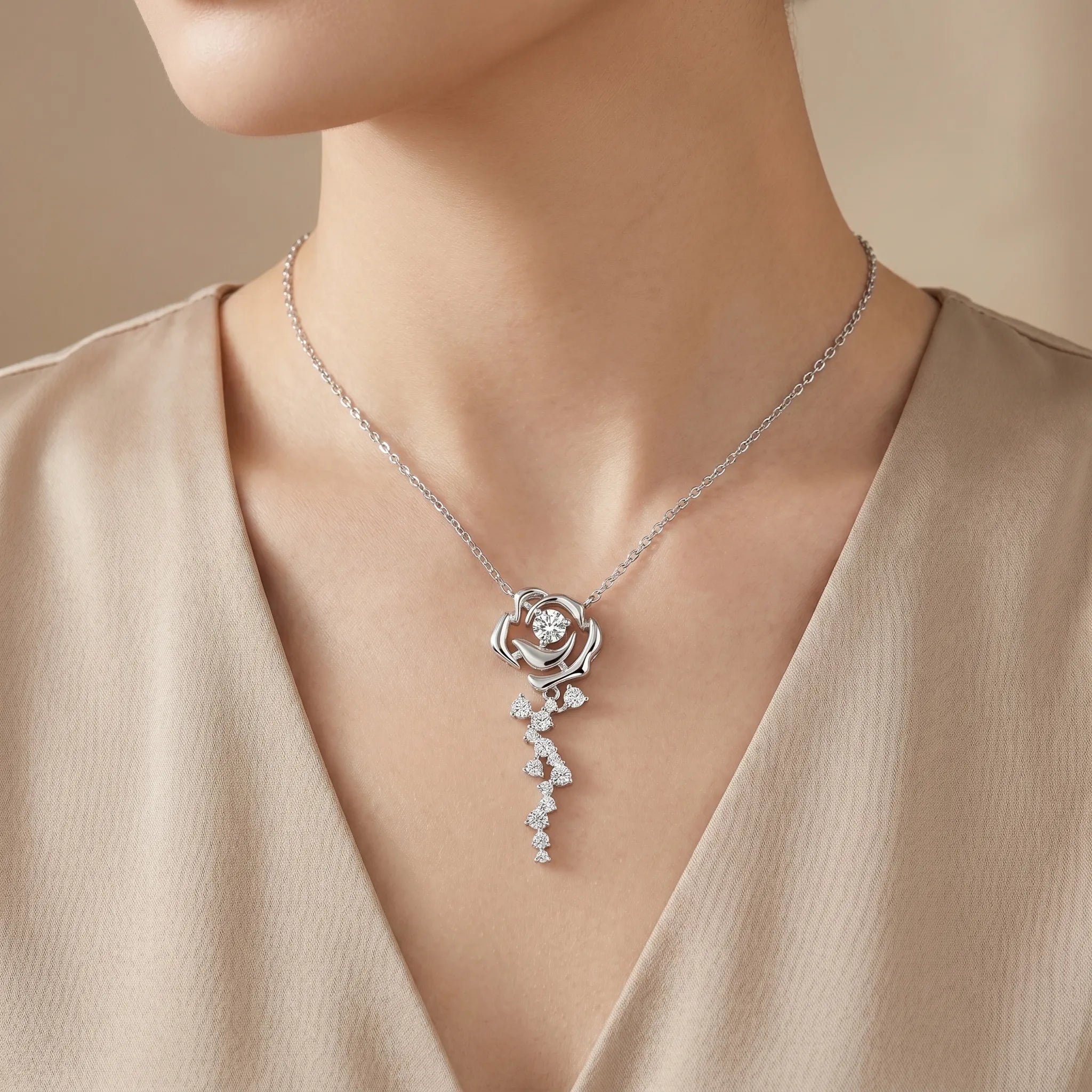 Rosette Sillage Diamond Pendant