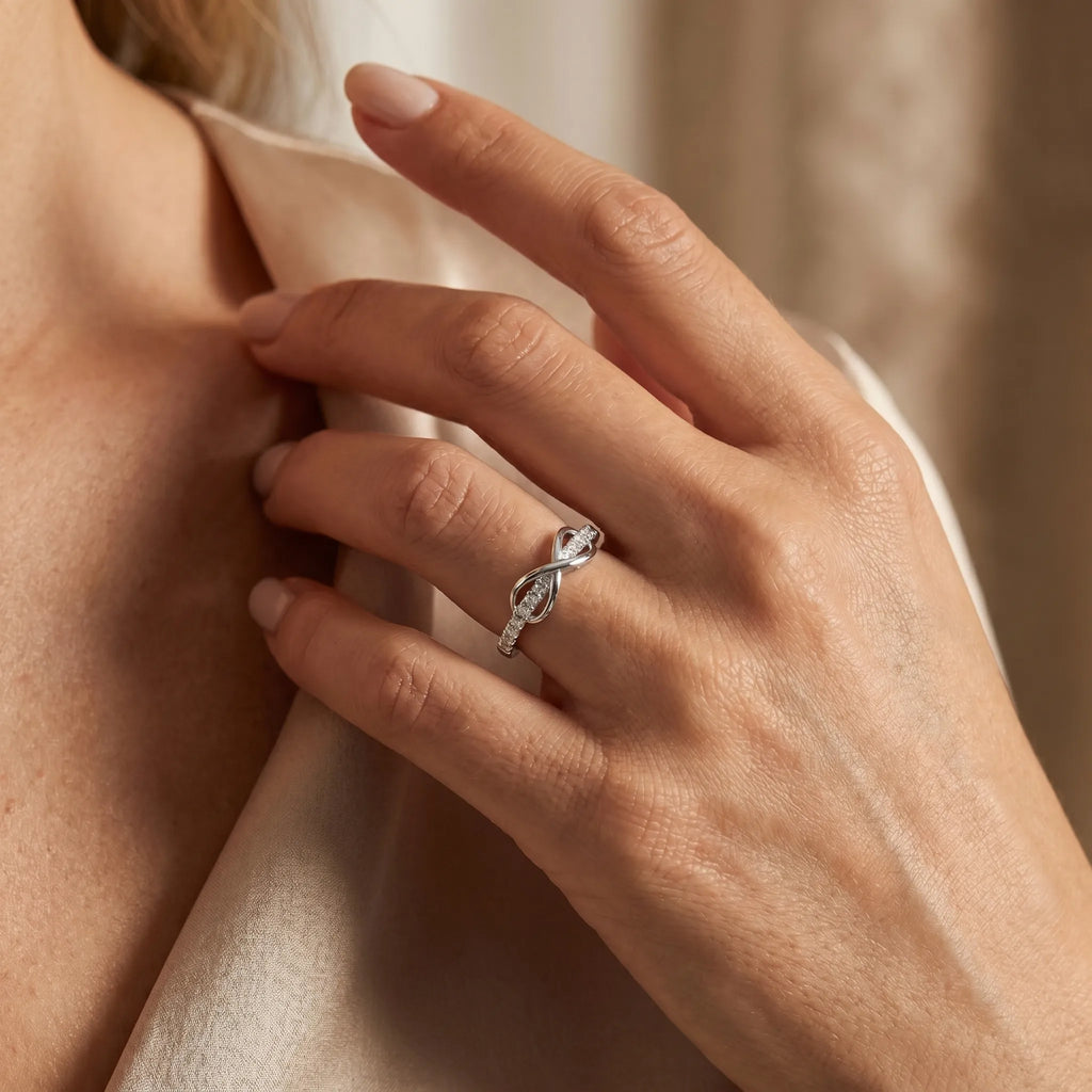 The Eterna Figure-Eight Promise Ring