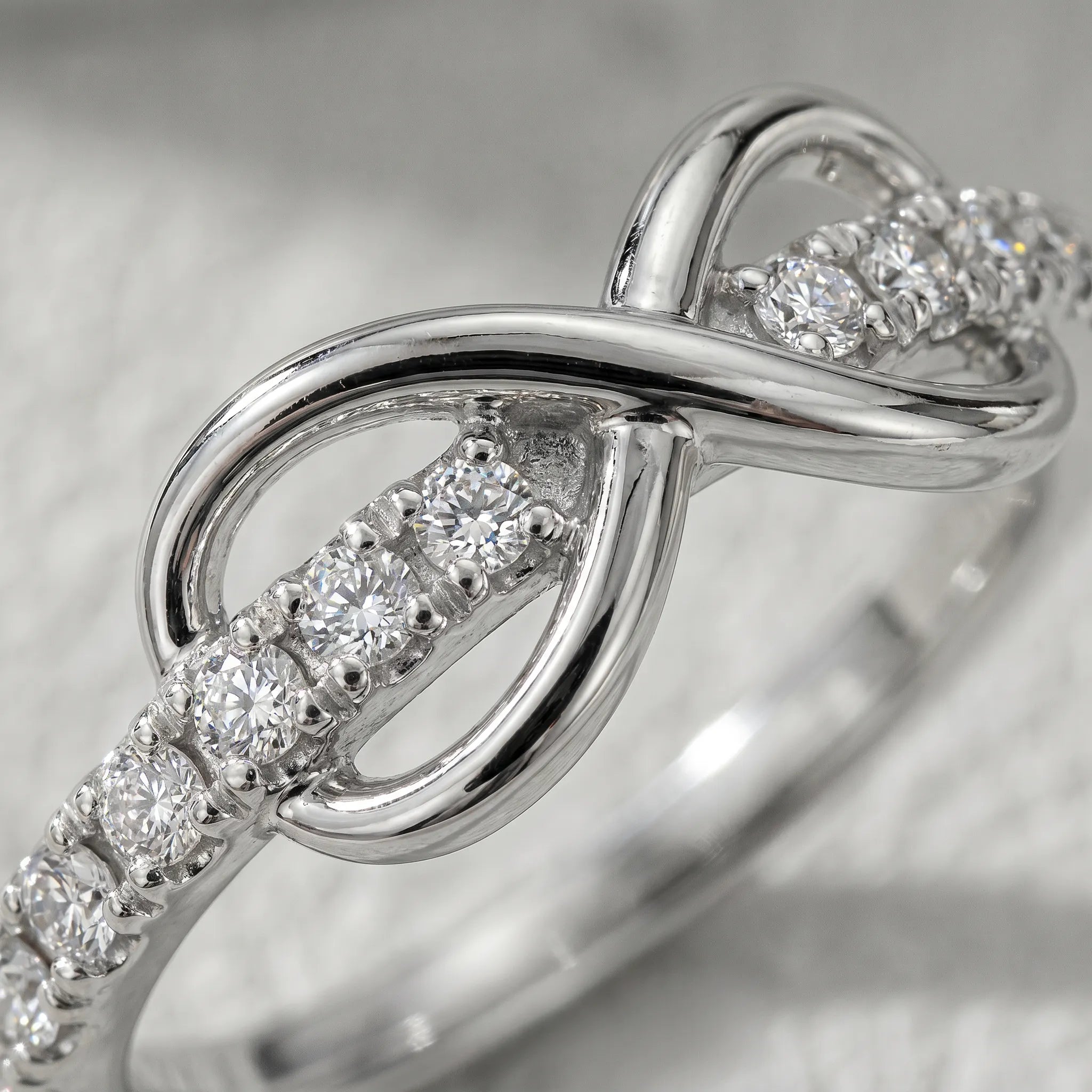 The Eterna Figure-Eight Promise Ring